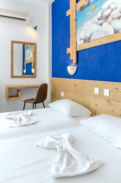 Simple Hotel Hersonissos Blue - Image 1