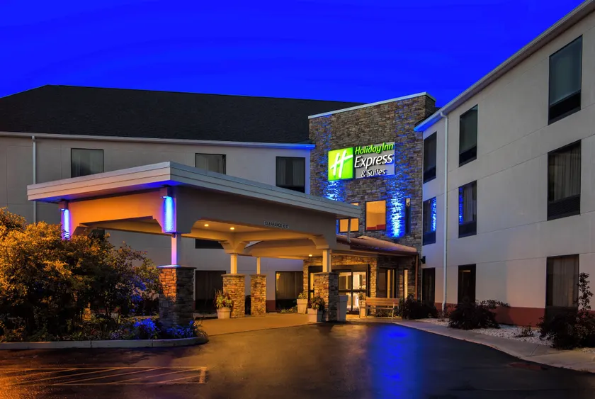 Holiday Inn Express Great Barrington by IHG - Image 1