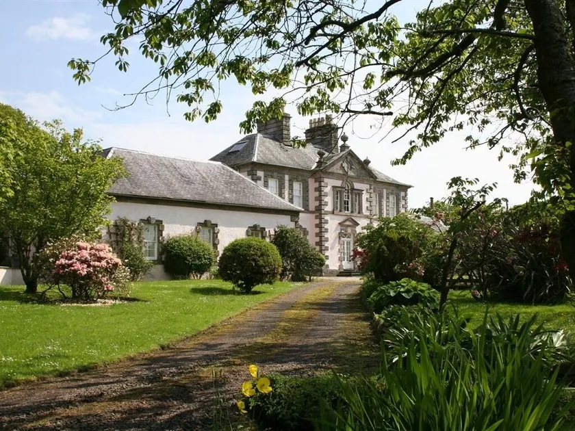 The Coach House at Stewart Hall - Image 1