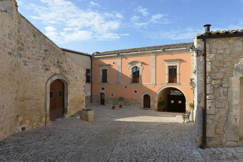 Relais Cimillà - Image 1