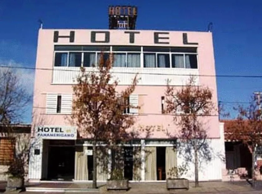 Hotel Panamericano Mendoza - Image 1
