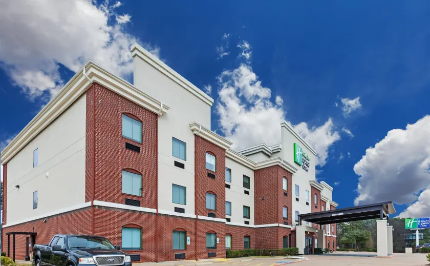 Holiday Inn Express & Suites Longview South I-20 by IHG - Image 1