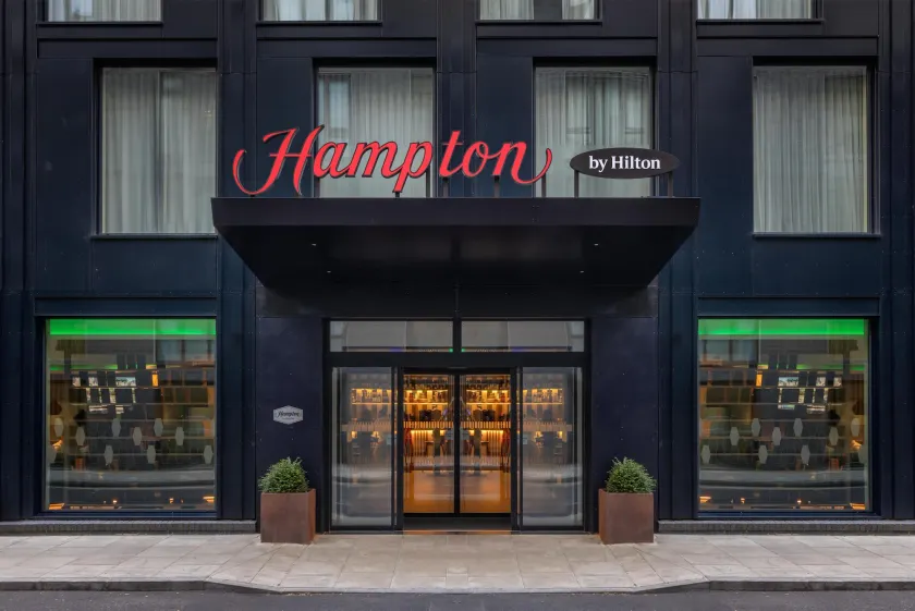 Hampton By Hilton London Old Street - Image 1