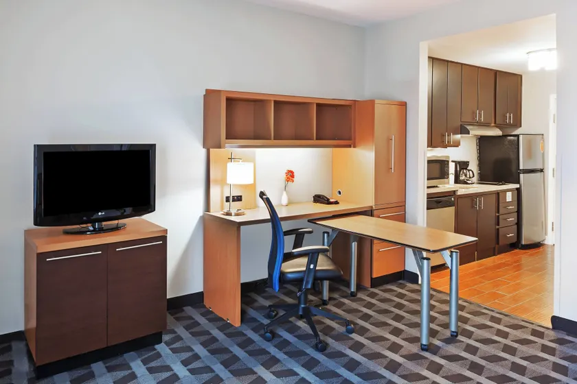 TownePlace Suites by Marriott Tulsa North/Owasso - Image 1