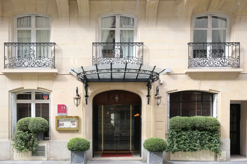 BEST WESTERN Premier Hôtel Trocadero La Tour - Image 1