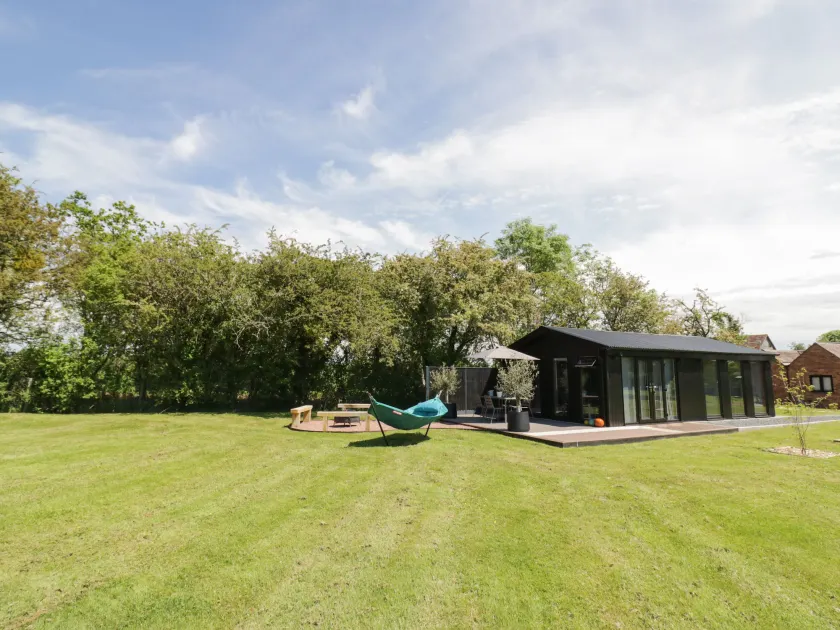 The Tractor Shed - Image 1