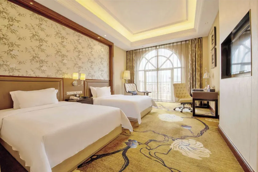 Days Hotel by Wyndham Logan City Huizhou - Image 1