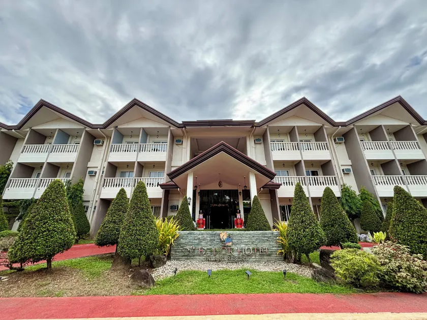 D' Leonor Inland Resort and Adventure Park - Image 1