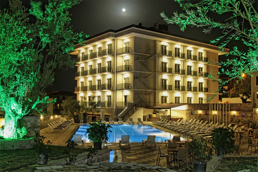 Elisa Hotel - Image 1