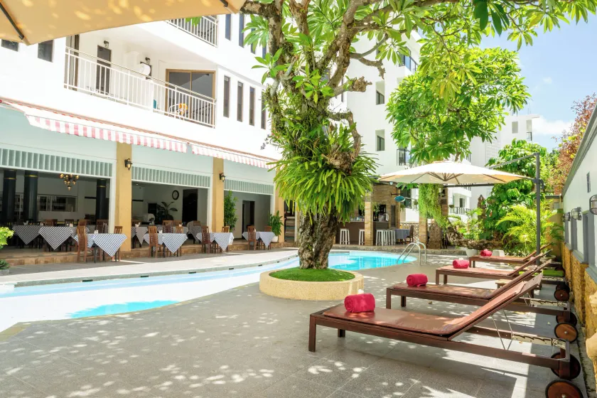 La Vintage Resort - Image 1