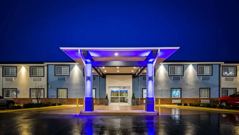Best Western Mt. Vernon Inn - Image 1