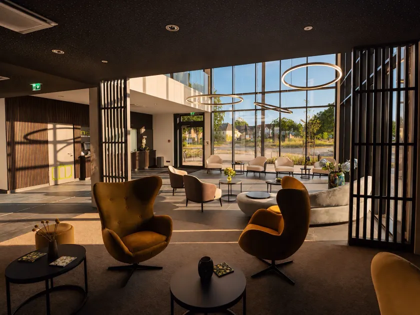 in2 The Hotel - Image 1