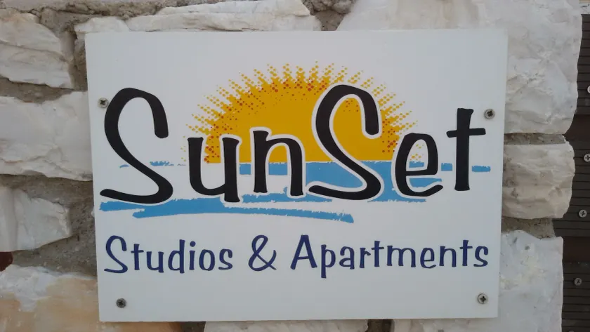 Sunset Studios & Apartments - Adults Only - Image 1