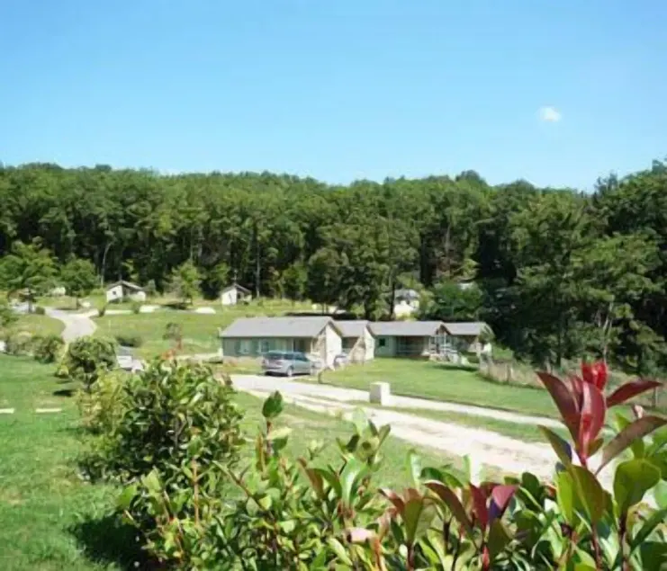 Chalet les Hameaux du Perrier - Image 1