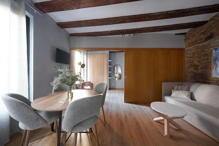Numa Barcelona Lustre - Image 1
