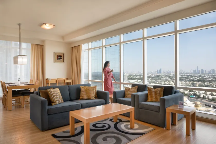 Oaks Liwa Heights Hotel Suites - Image 1