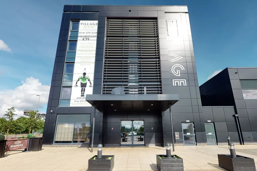 Village Hotel Glasgow - Image 1
