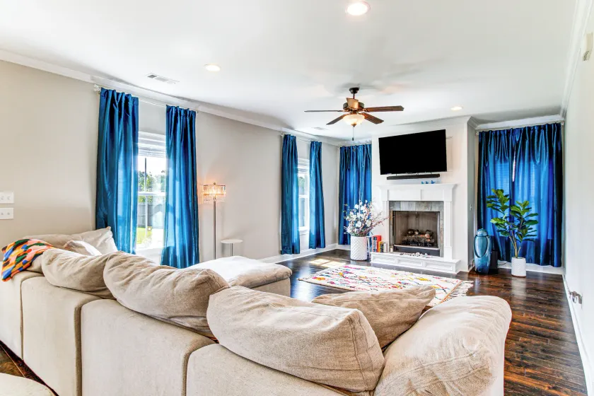 4 Mi to Dtwn: Stylish Home w/ Large Yard in Dothan - Image 1
