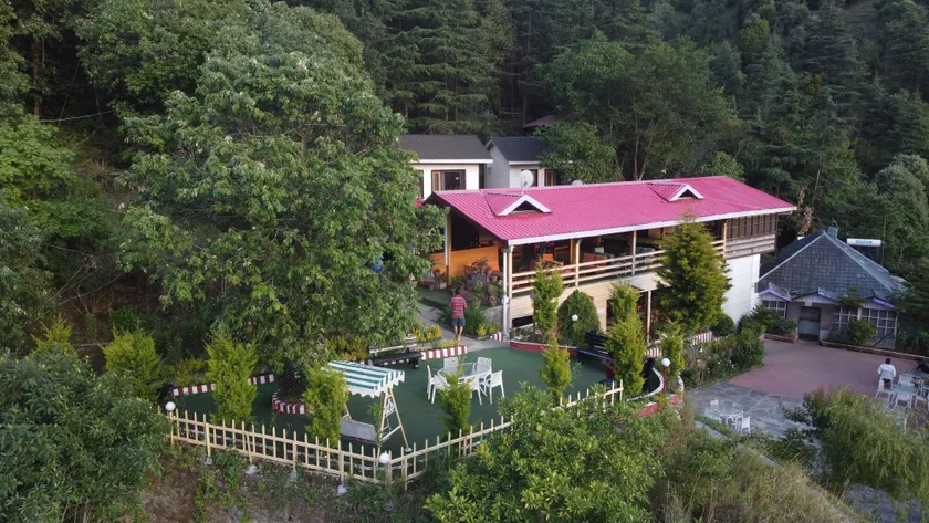 Oakwood Hamlet Resort - Shoghi - Shimla - Image 1
