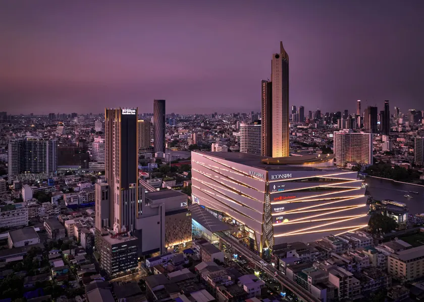 Hilton Garden Inn Bangkok Riverside - Image 1