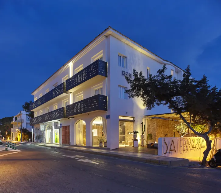 Apartamentos Castaví - Image 1