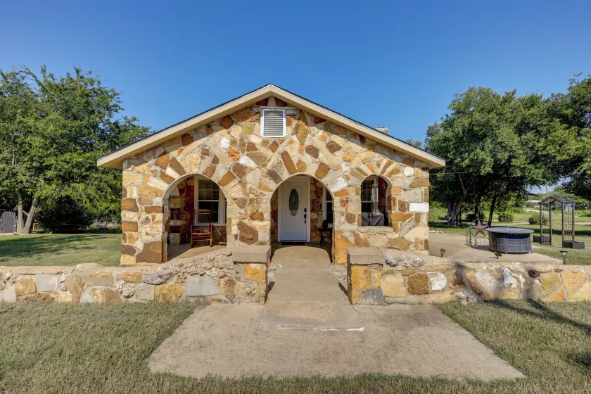 Texas Hill Country Home: Quiet Yard + Patio - Image 1