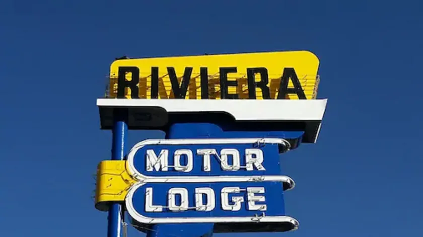 Riviera Motor Lodge - Image 1