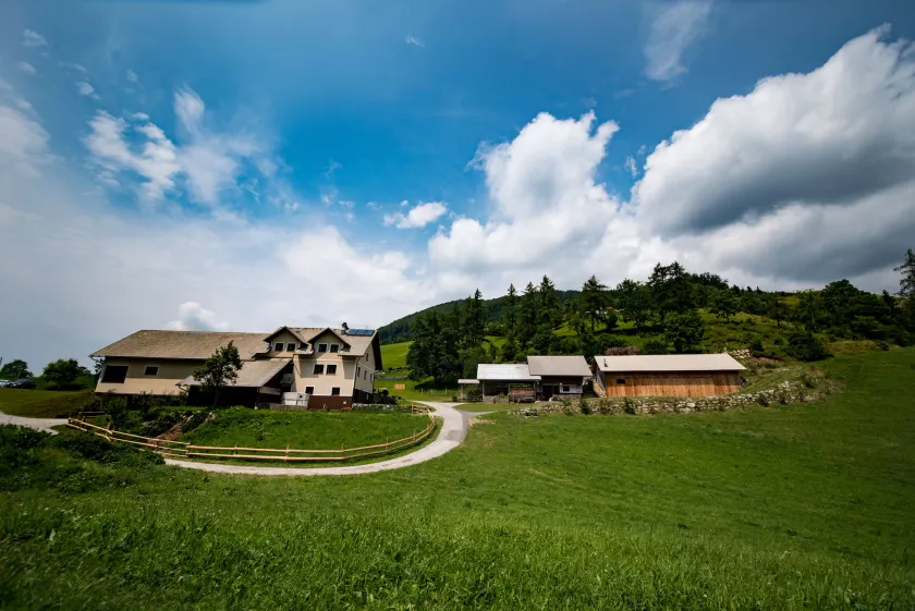 Tourist Farm Pr'Dovar - Image 1