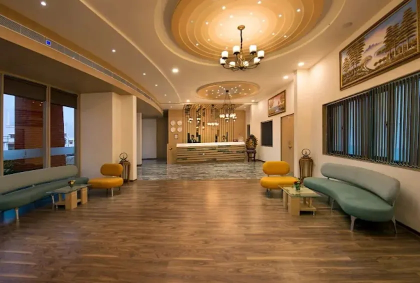 The Sky Imperial Chotila - Hall