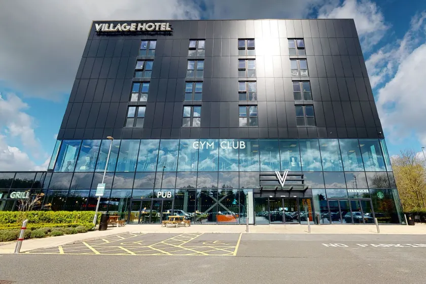 Village Hotel Portsmouth - Image 1