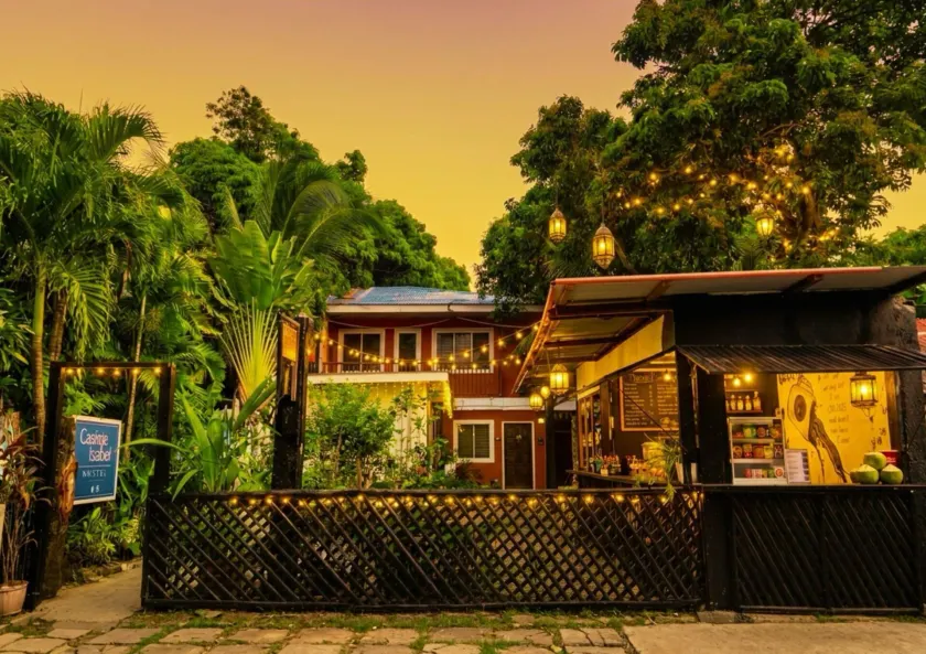 Casa Isabel Hostel - Image 1