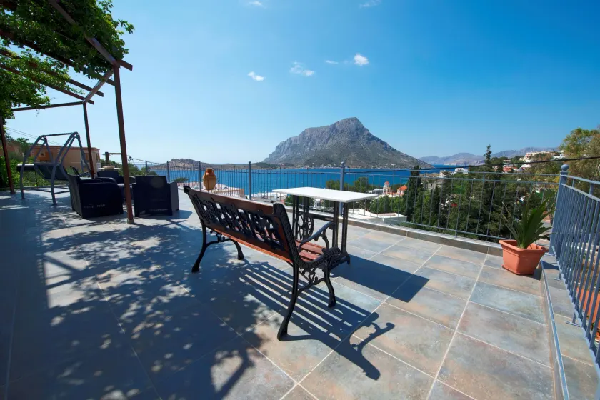 Panorama Studios & Apartments - Image 1