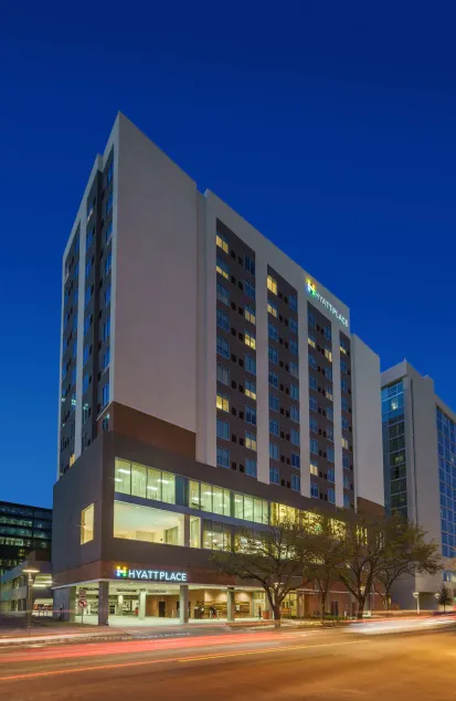 Hyatt Place Houston Galleria - Image 1
