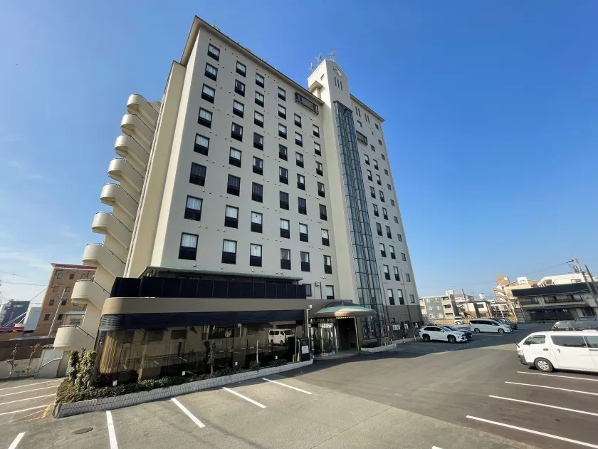 Hotel Castle Inn Suzuka - Image 1
