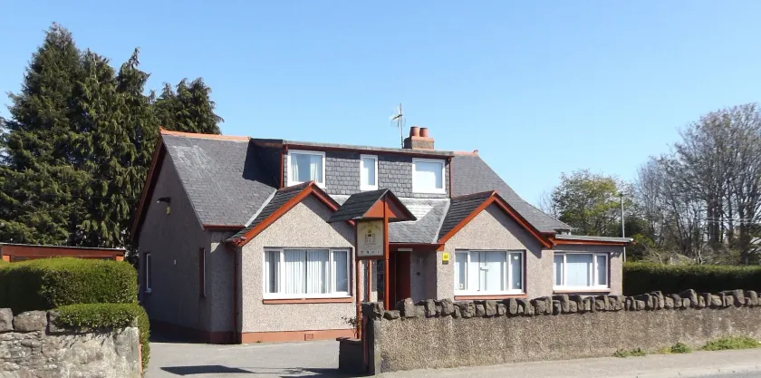Lyndon Guest House - Image 1