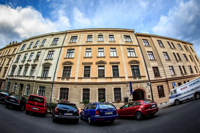 Hotel Pyramida - Image 1