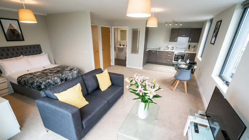 Dream Apartments Adelphi Wharf - Image 1