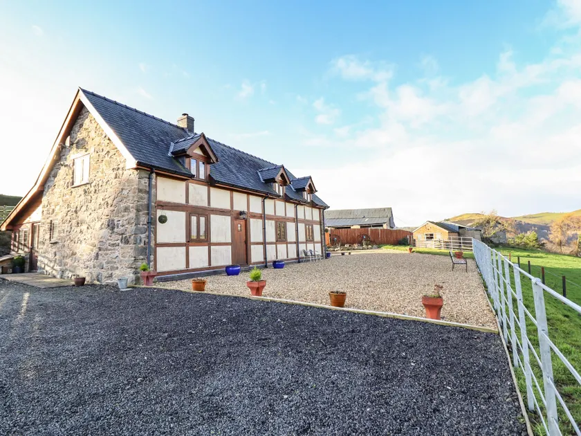 The Old House - Image 1