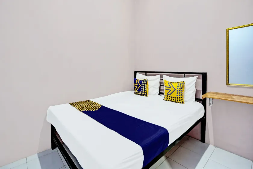 Hotel O Sobat Ijen HomestayNearSungai Prengsengan - Image 1