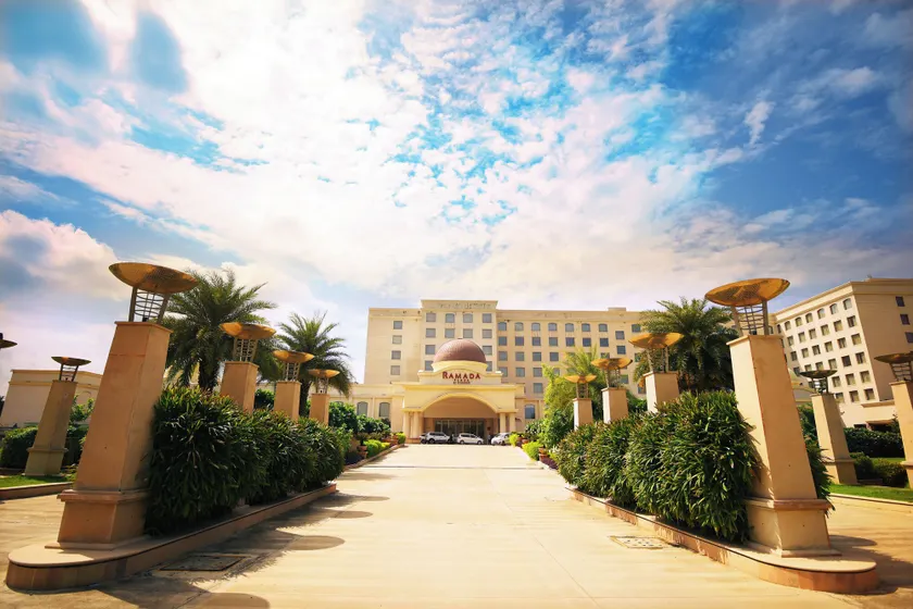 Ramada Plaza by Wyndham Lucknow - Image 1