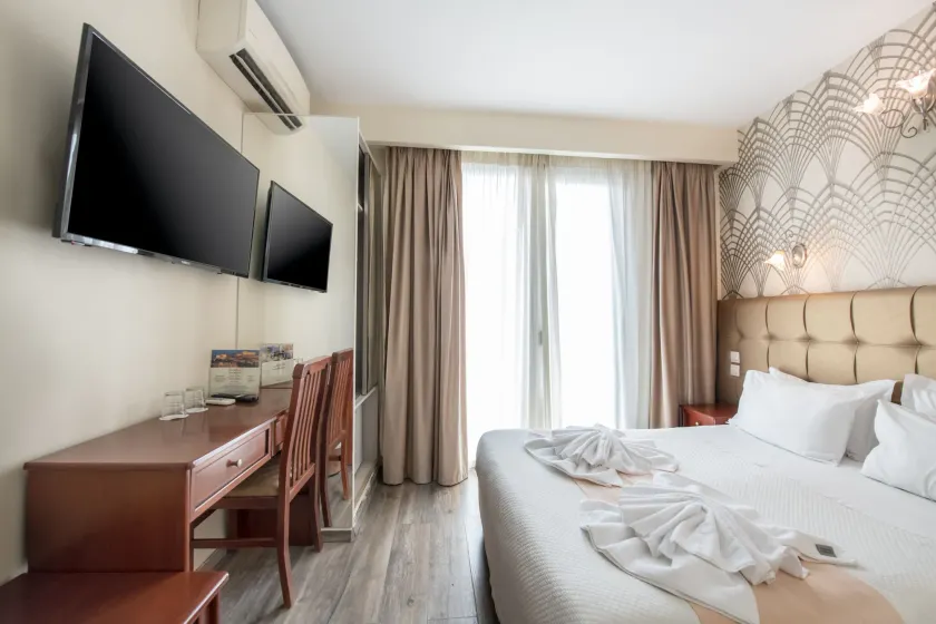 Athens Golden City Hotel - Image 1