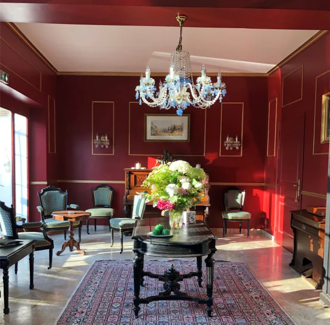 Logis Hôtel & Restaurant Chateau de la Marjolaine - Image 1