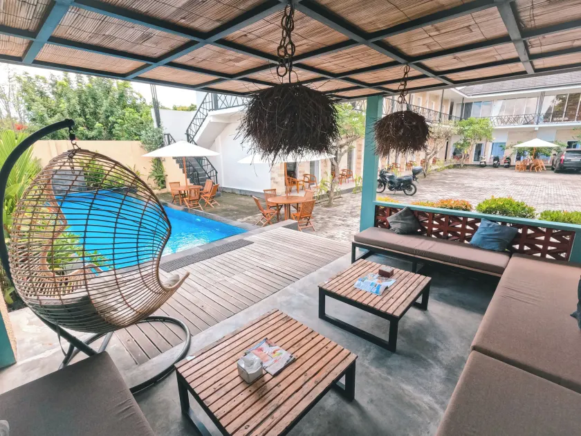 Zavana rooms & Restaurant - Image 1