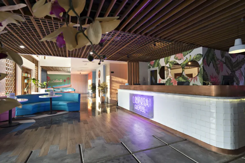 Liberta Seminyak Hotel - Image 1