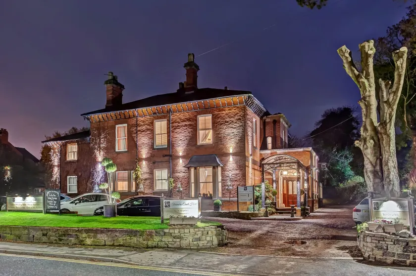 Alexandra Court Hotel - Image 1