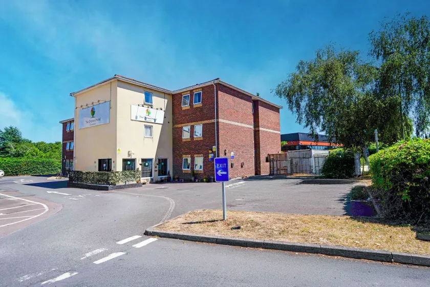 GO2 Gloucester Hotel by OYO - Image 1