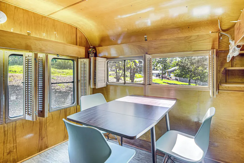 Lake of the Ozarks Retreat w/ Dock & Sunset View! - Interiør