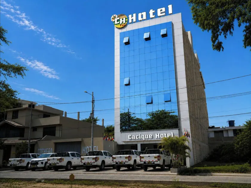 Cacique Hotel - Image 1