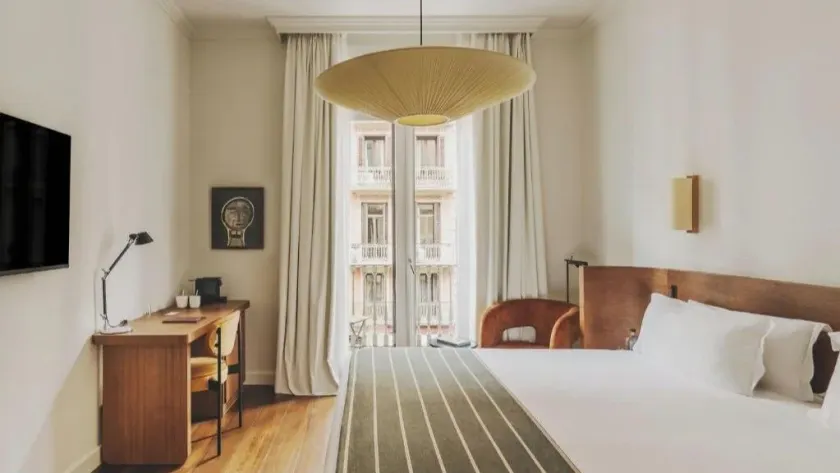 Hotel Regina Barcelona - Image 1
