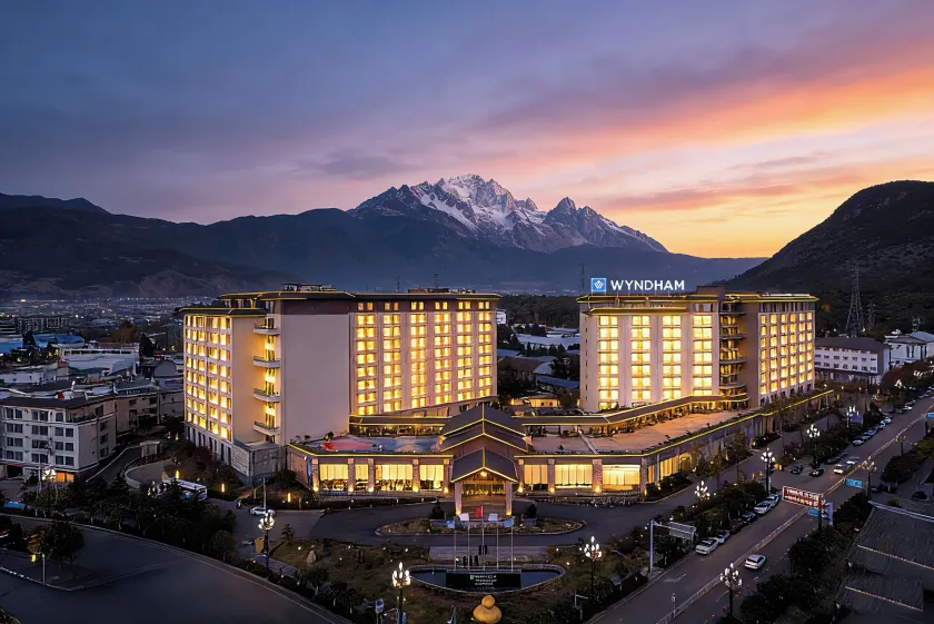 Wyndham Lijiang Yulong - Image 1